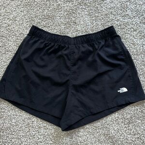 New north face shorts !